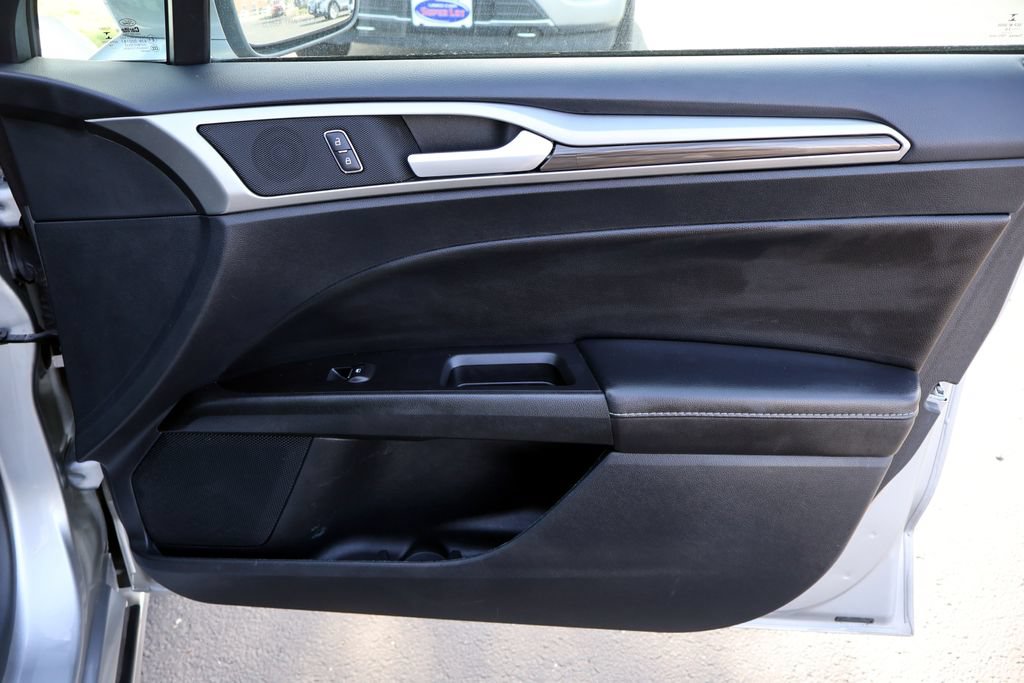 Certified 2020 Ford Fusion SEL FWD image 20