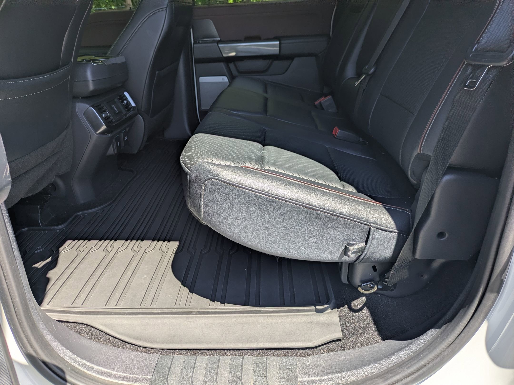 Certified 2023 Ford F150 Lariat AWD/4WD image 30