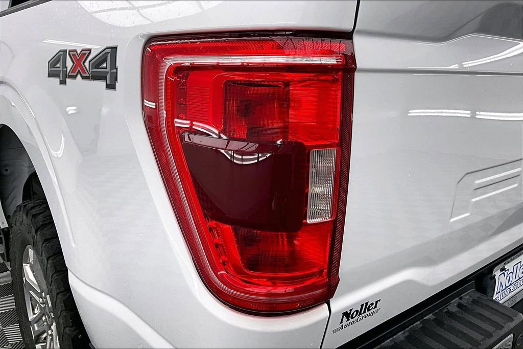 Certified 2021 Ford F150 XLT w/ Equipment Group 302A High image 31