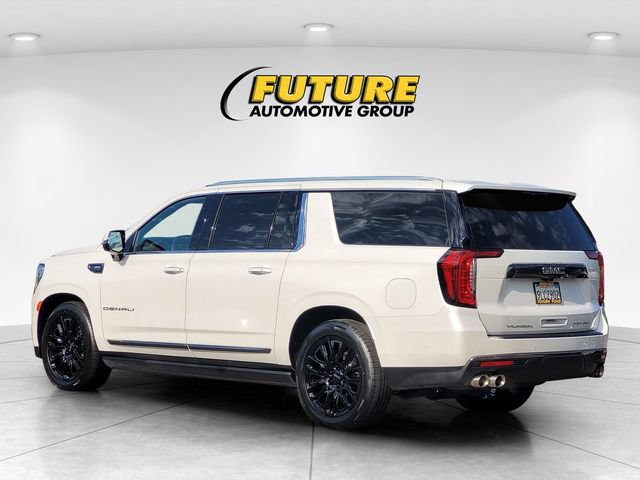 Used 2024 GMC Yukon XL Denali Ultimate AWD/4WD image 7