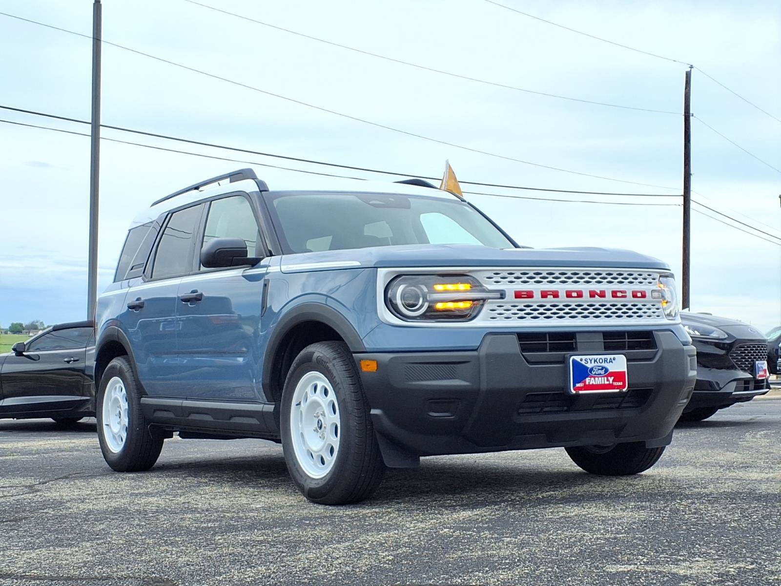 Certified 2025 Ford Bronco Sport Heritage AWD/4WD image 3