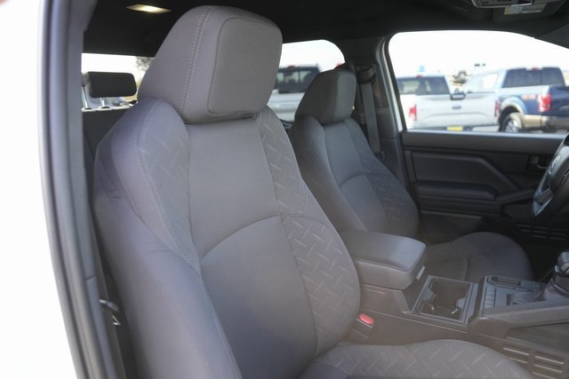 Used 2025 Toyota Tacoma SR image 19