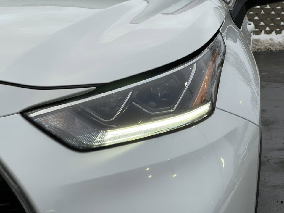 Used 2023 Toyota Highlander Limited image 43