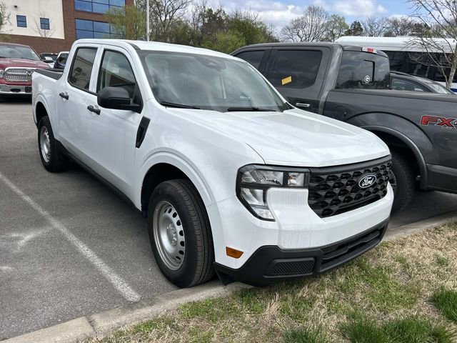 Certified 2025 Ford Maverick XL w/ Equipment Group 102A image 3