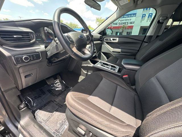 Certified 2023 Ford Explorer XLT RWD image 13