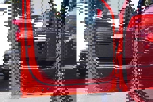 Certified 2018 Ford F150 Lariat w/ Equipment Group 502A Luxury image 30