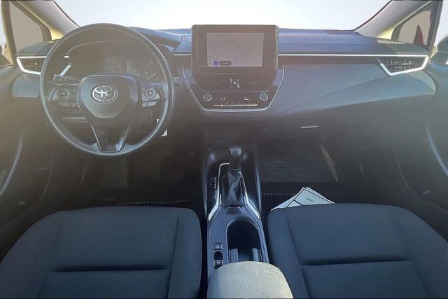 Used 2025 Toyota Corolla LE image 16