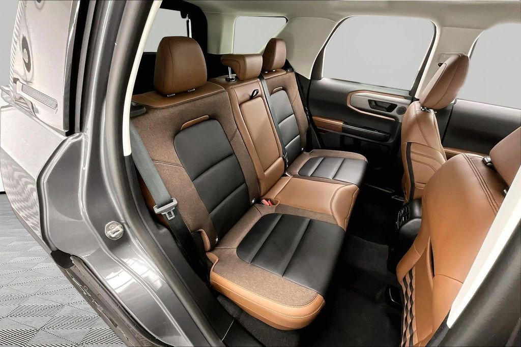 Certified 2025 Ford Bronco Sport Outer Banks w/ Outer Banks Tech Package+ AWD/4WD image 27