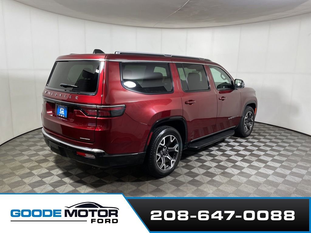 Used 2024 Jeep Wagoneer Series III AWD/4WD image 7