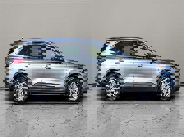 Certified 2022 Ford Escape SE image 2