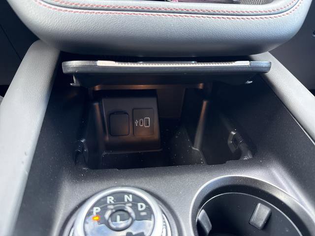 Certified 2025 Ford Explorer Active w/ Active Comfort Package image 17