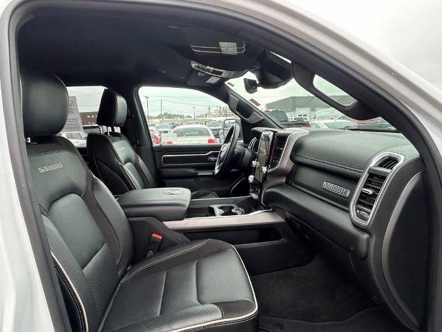 Used 2023 RAM 1500 Laramie AWD/4WD image 19