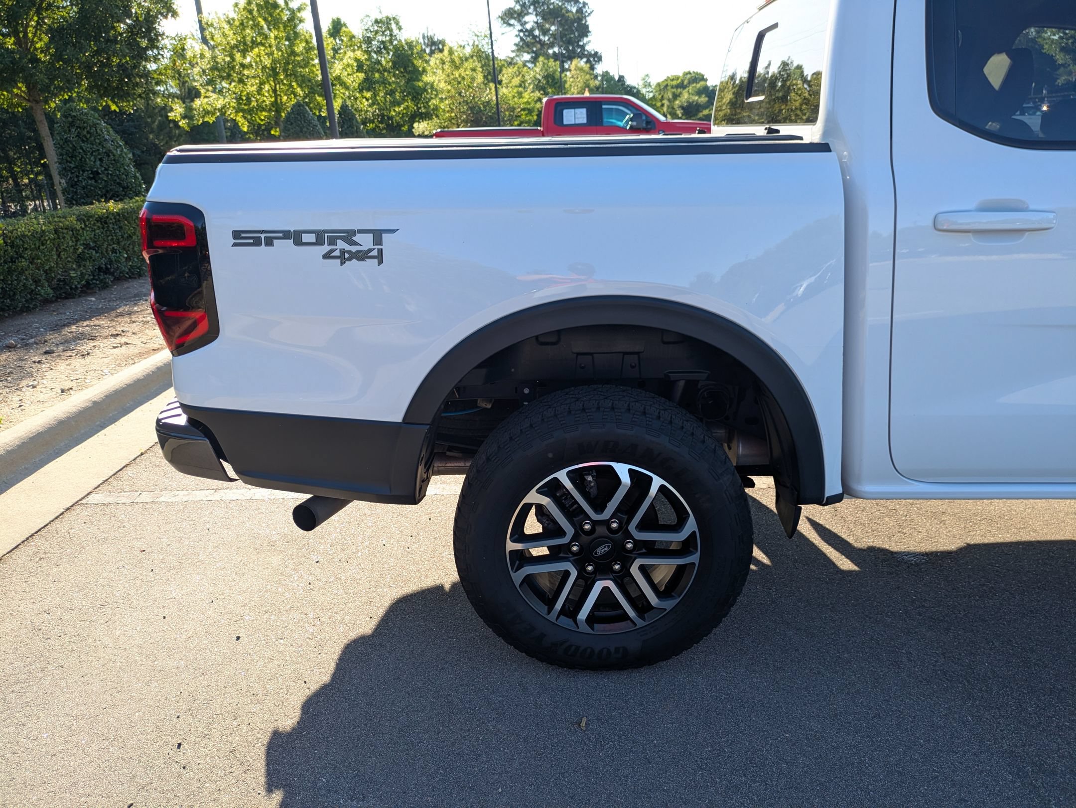 Certified 2025 Ford Ranger Lariat w/ Advanced Towing Package AWD/4WD image 37