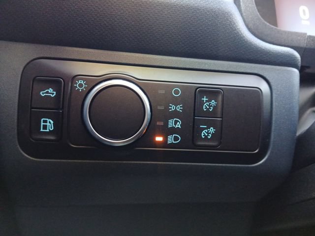 Certified 2026 Ford Maverick XL FWD image 18