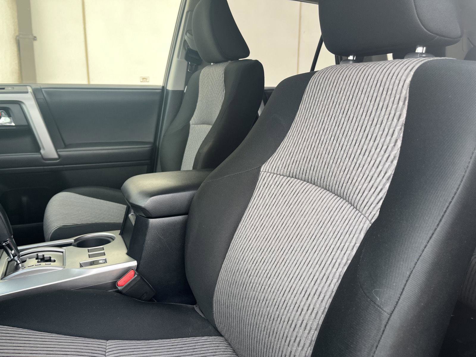 Used 2018 Toyota 4Runner SR5 AWD/4WD image 13