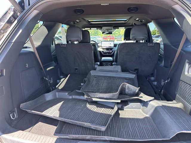 Certified 2025 Ford Explorer ST AWD/4WD image 11