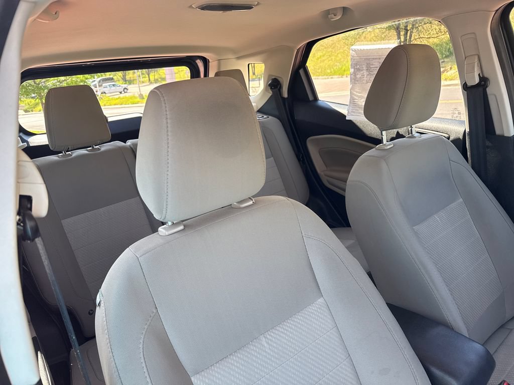 Certified 2022 Ford EcoSport S AWD/4WD image 32