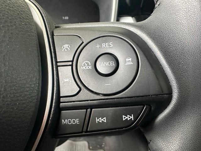 Used 2023 Toyota Corolla XSE FWD image 21
