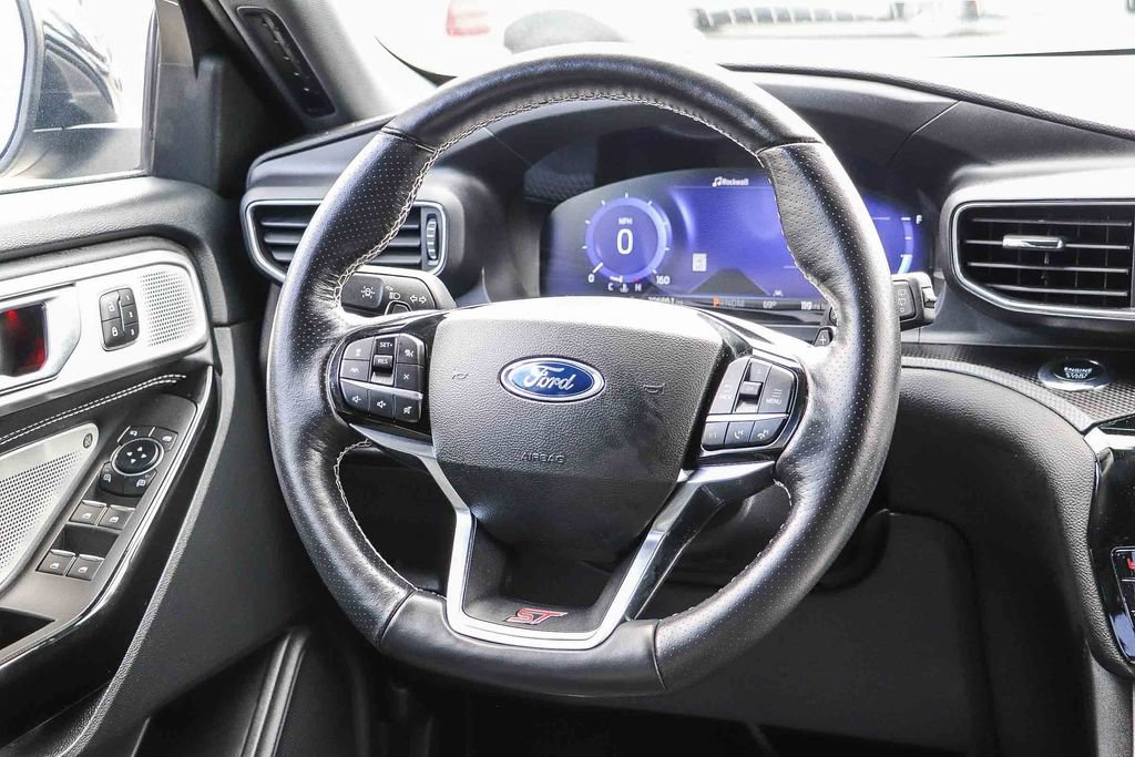 Certified 2022 Ford Explorer ST w/ Equipment Group 401A AWD/4WD image 18