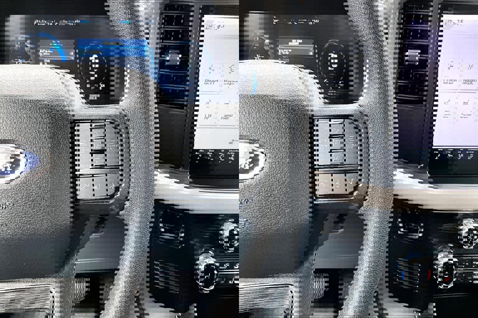 Certified 2023 Ford F150 Lightning Pro image 27