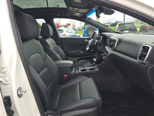 Used 2021 Kia Sportage S w/ S AWD Premium Package image 18