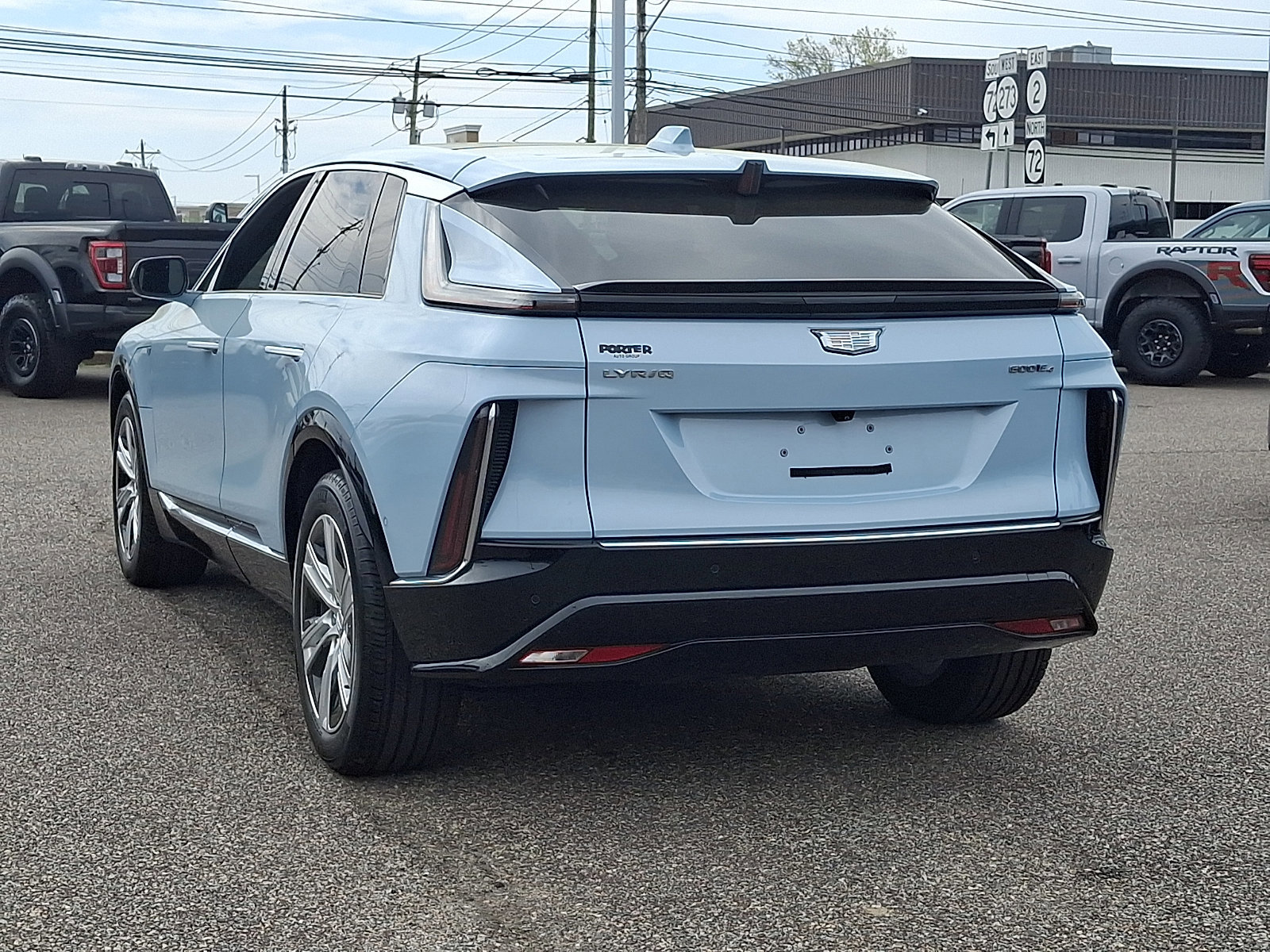 Used 2024 Cadillac Lyriq Tech w/ Driver Assist Package image 5