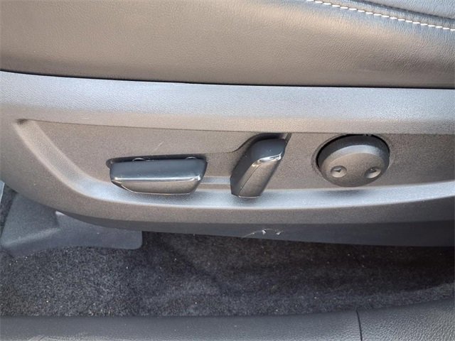 Used 2021 INFINITI QX50 Luxe w/ Appearance Package image 19