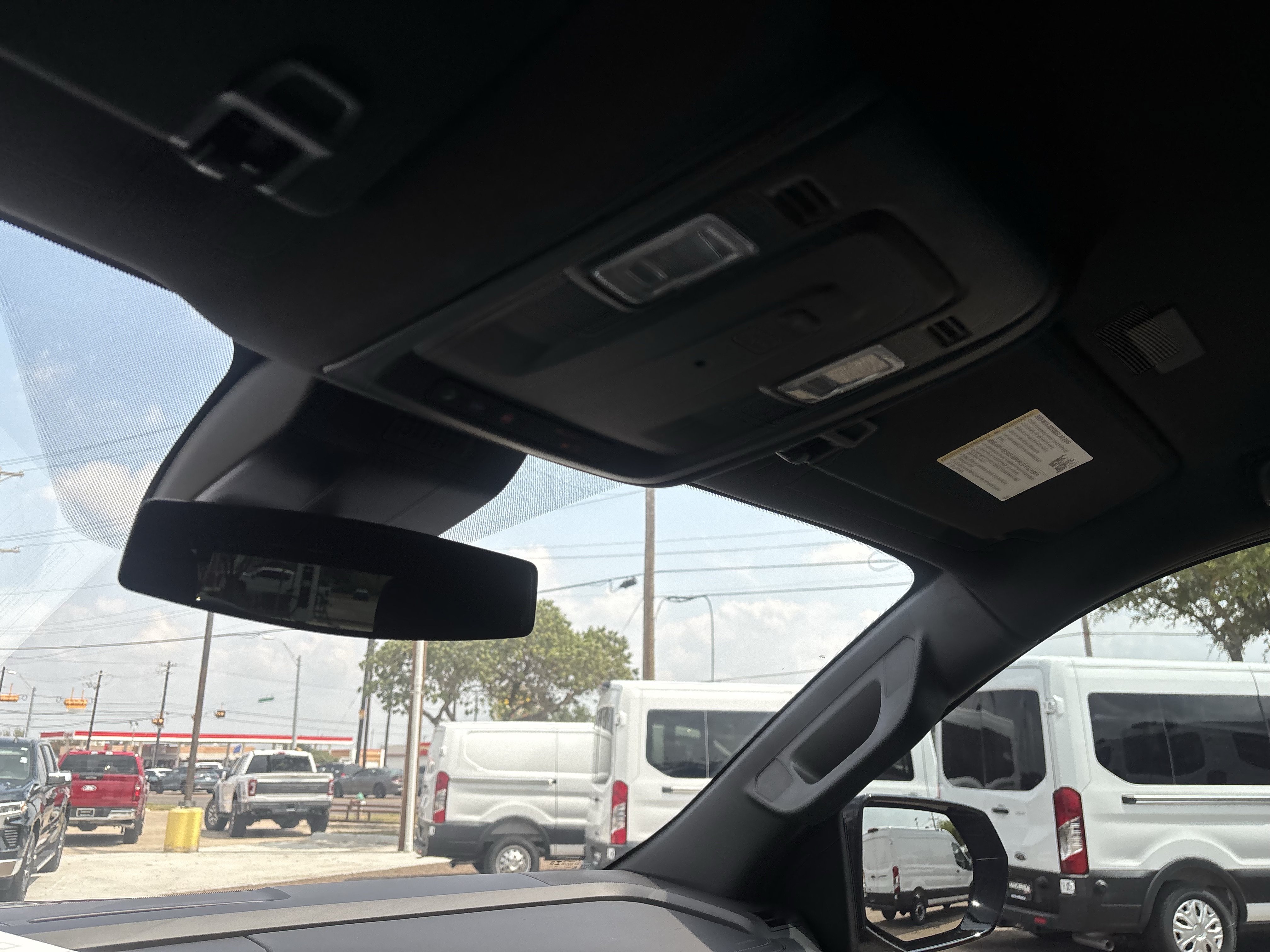 Used 2025 Chevrolet Tahoe LS RWD image 34