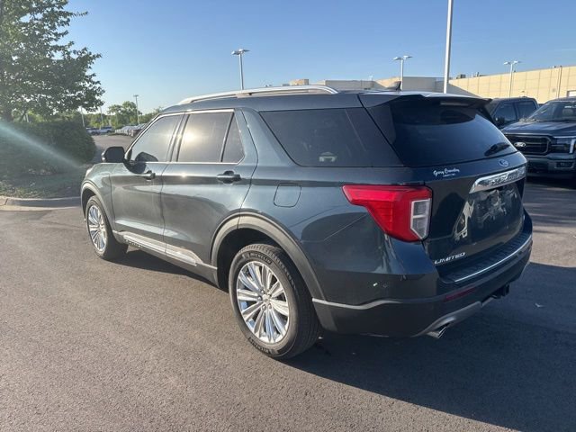 Certified 2023 Ford Explorer Limited w/ Limited Technology Package AWD/4WD image 3