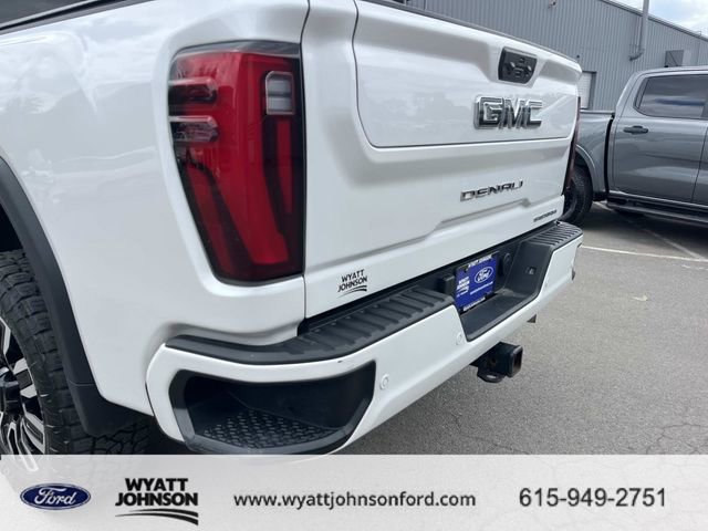 Used 2024 GMC Sierra 2500 Denali Ultimate image 10