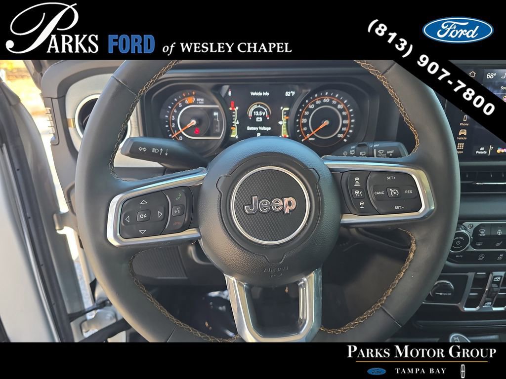 Used 2024 Jeep Wrangler Sahara image 26