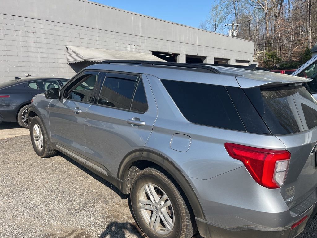 Certified 2022 Ford Explorer XLT w/ Equipment Group 202A image 8