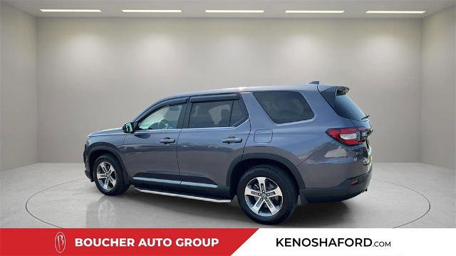 Used 2025 Honda Pilot EX-L image 8