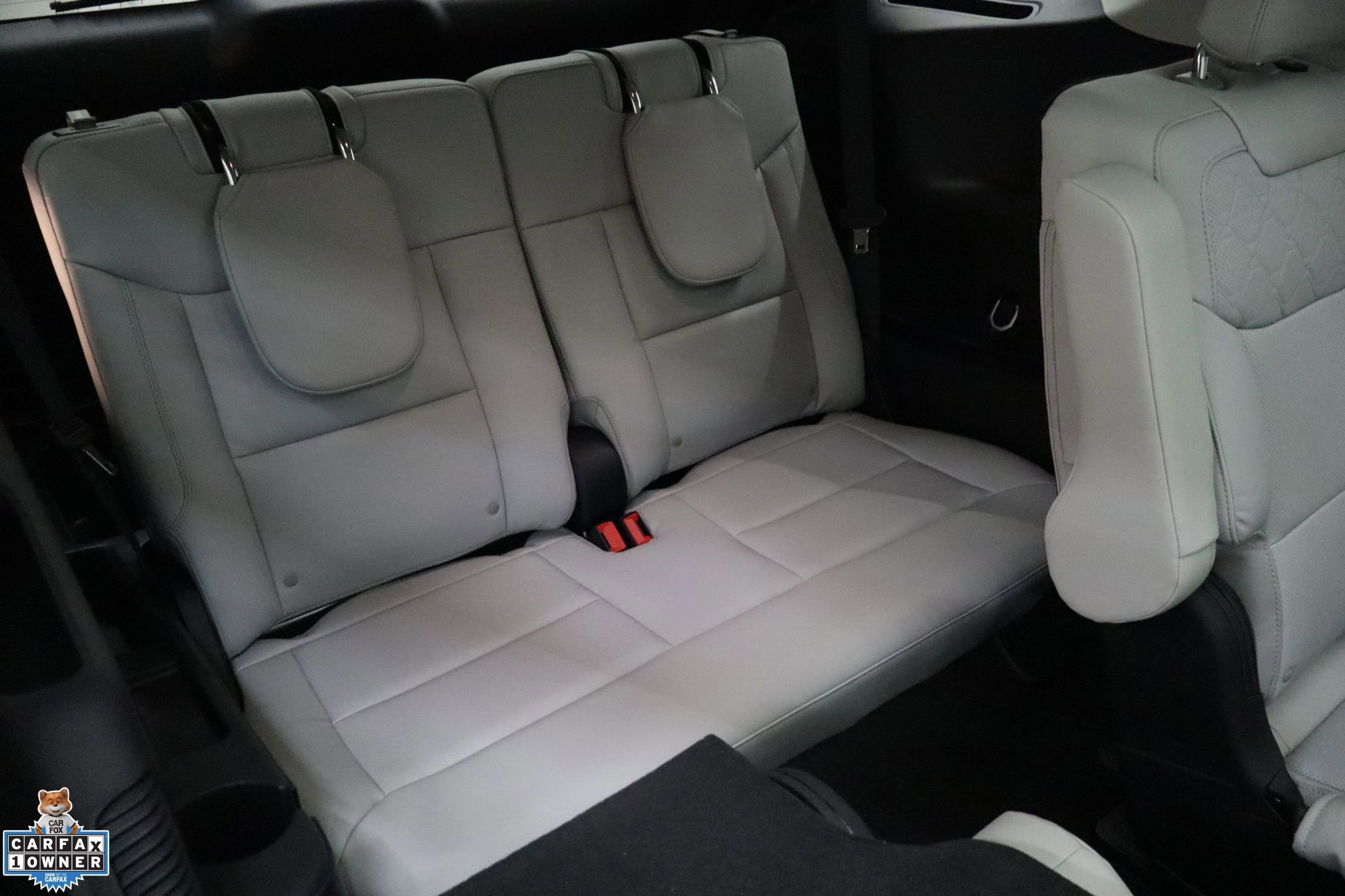 Certified 2025 Ford Explorer Platinum w/ Ultimate Package image 29