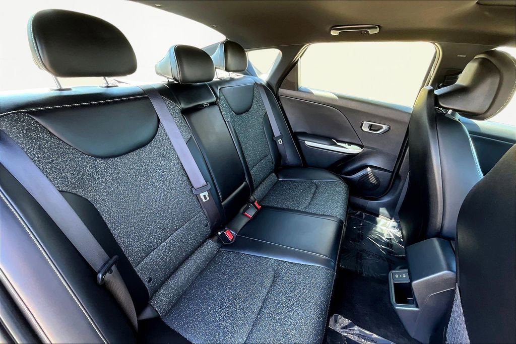 Used 2025 Kia K4 GT-Line w/ GT-Line Sunroof Package image 27