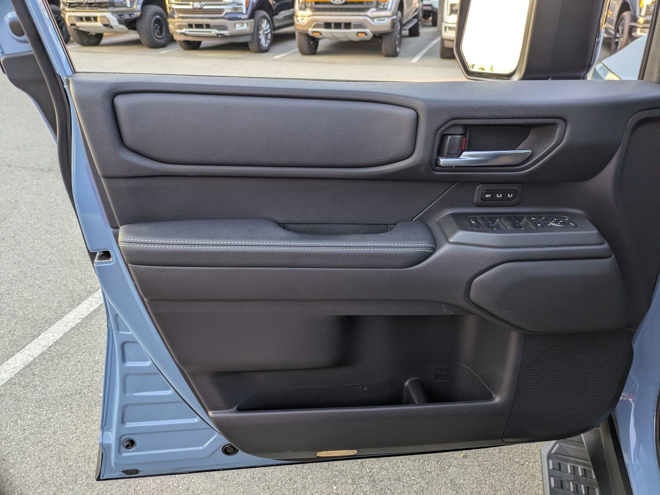 Used 2024 Toyota Land Cruiser w/ Premium Package image 15