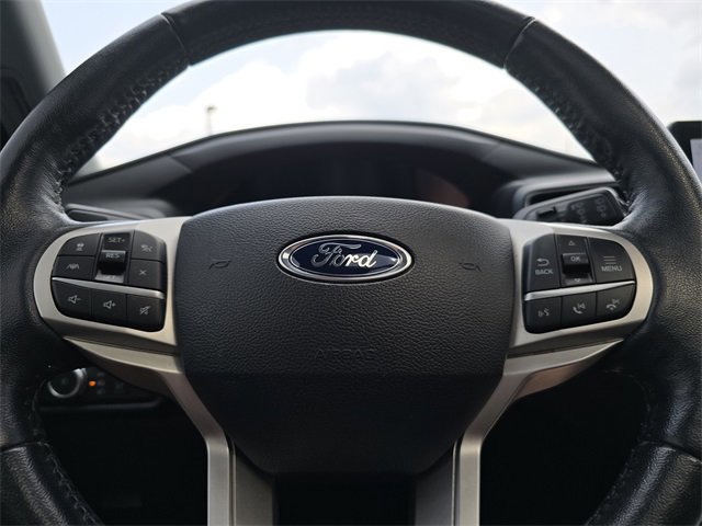 Certified 2022 Ford Explorer XLT w/ Equipment Group 202A image 31