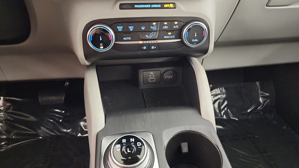 Certified 2024 Ford Escape Active FWD image 18