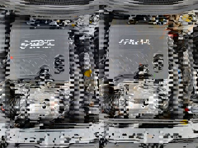 Used 2019 Chevrolet Cruze Diesel w/ Sun And Sound Package image 40