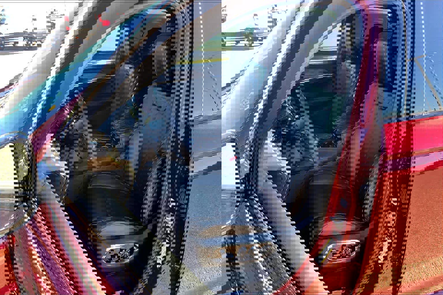 Used 2025 Jeep Grand Cherokee L Overland w/ Luxury Tech Group IV image 7