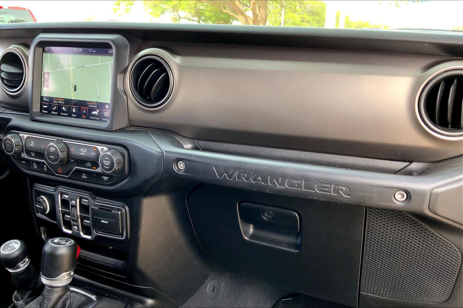 Used 2021 Jeep Wrangler Unlimited Sport w/ Sun And Sound Package AWD/4WD image 19