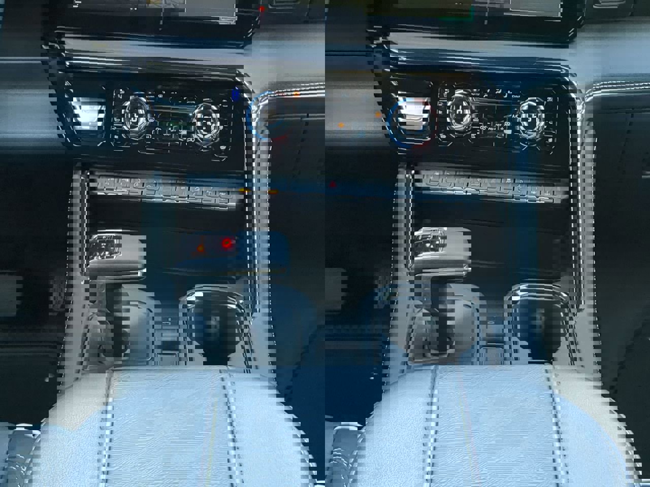 Used 2024 GMC Sierra 1500 AT4X image 17