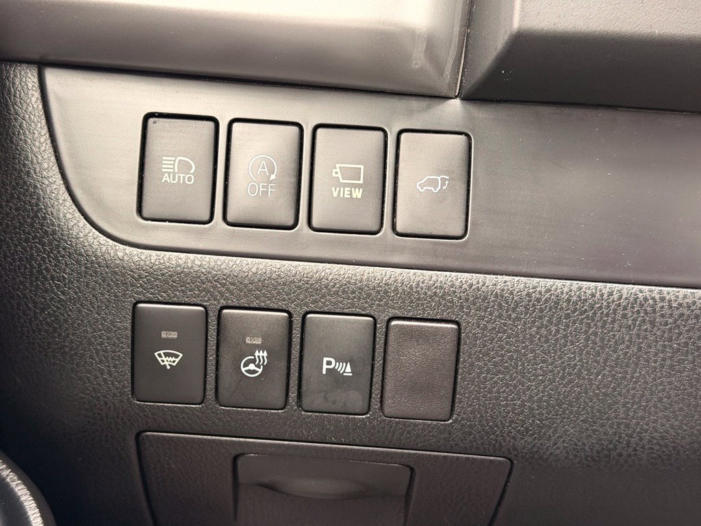 Used 2019 Toyota Highlander Limited Platinum AWD/4WD image 35