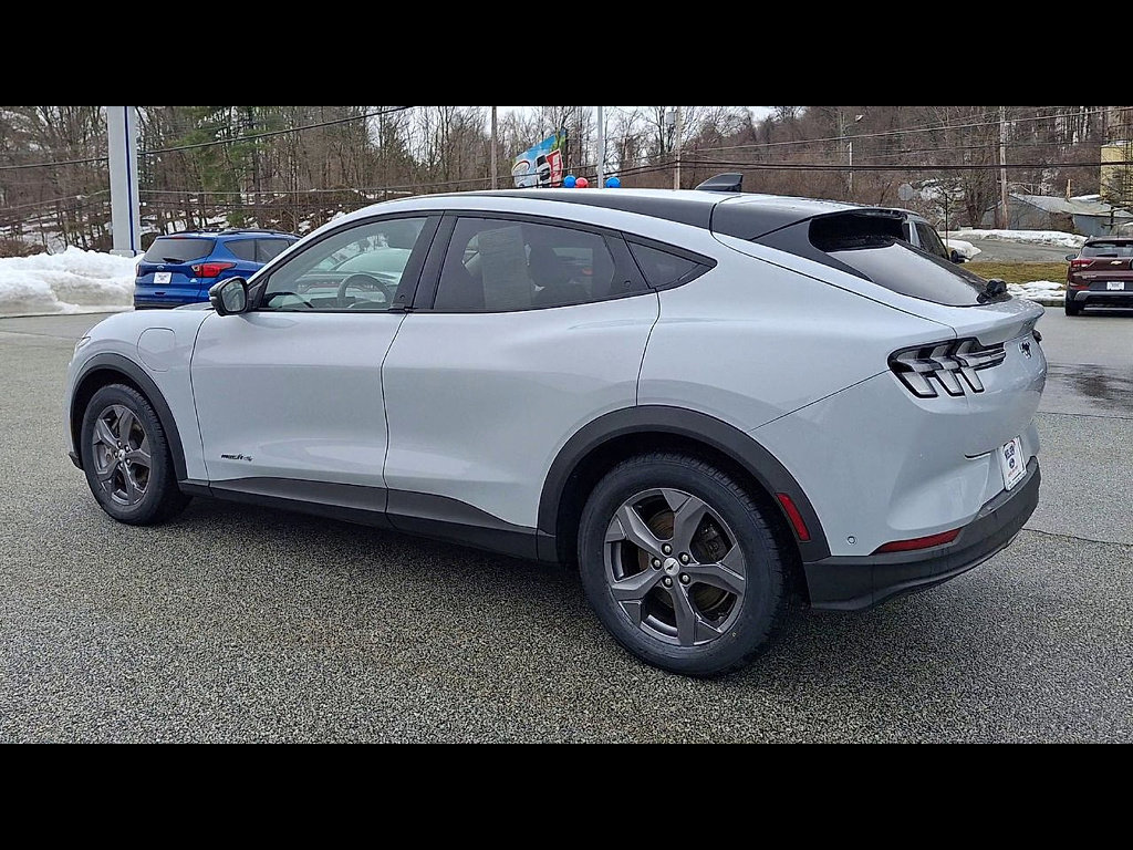 Certified 2023 Ford Mustang Mach-E Select image 3