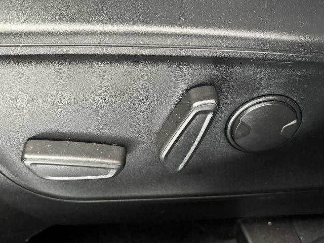 Certified 2024 Ford Escape Platinum image 33