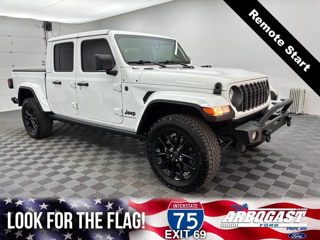 Used 2024 Jeep Gladiator Sport