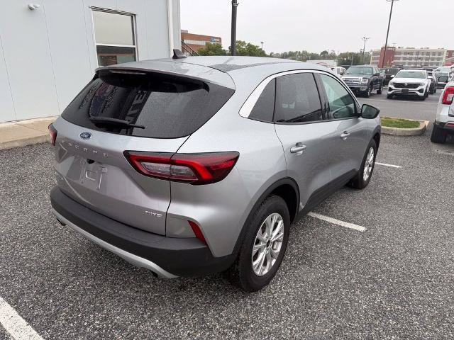Certified 2023 Ford Escape Active AWD/4WD image 8