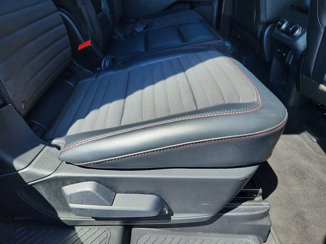 Certified 2025 Ford Explorer ST-Line w/ ST-Line Street Pack AWD/4WD image 30