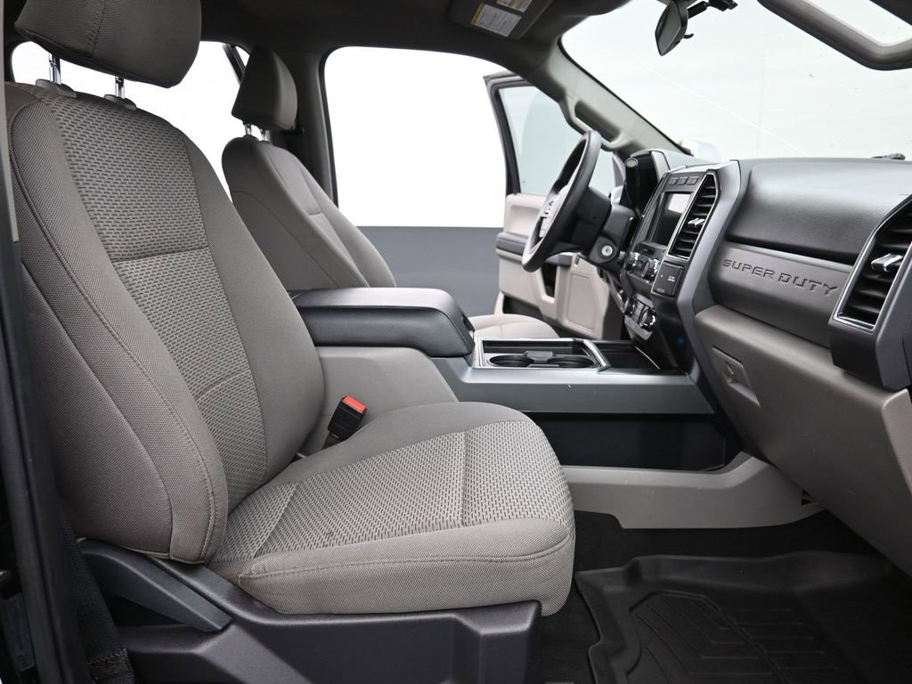 Certified 2022 Ford F350 XLT w/ XLT Premium Package image 27