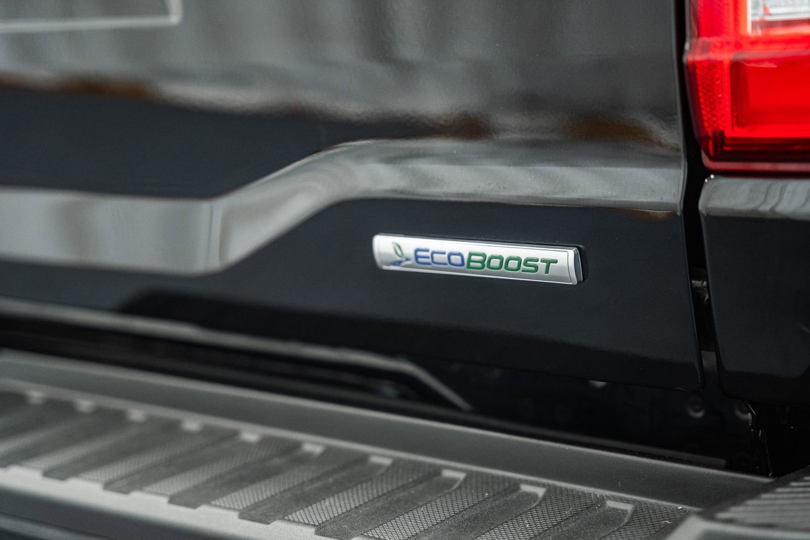 Certified 2023 Ford F150 Lariat w/ Equipment Group 502A High image 9